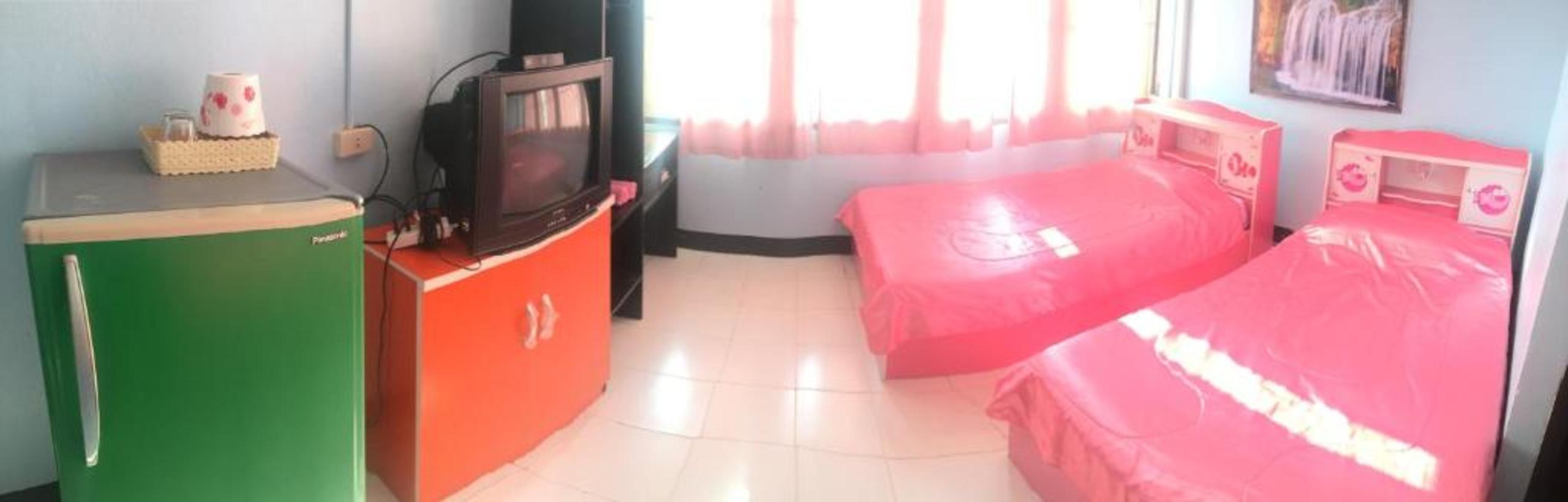 Chokchai Hotel Ban Huai Maenam Noi Exterior foto